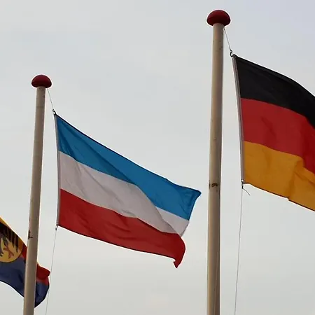 호텔 Airport One 3*