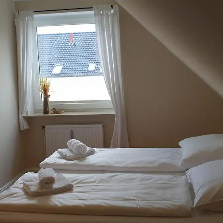 Airport One Hotel Sylt