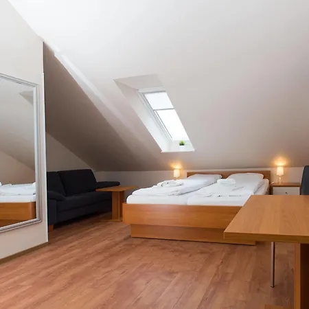 Airport One Hotel Sylt