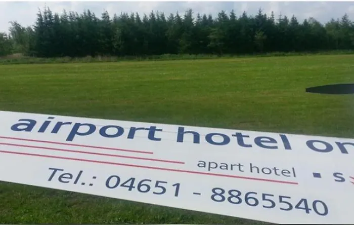 Airport One Отель 3*